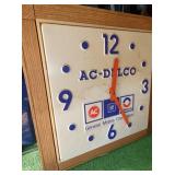 VIEW 3 EMB. AC DELCO CLOCK