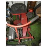 VIEW 4 CLOSEUP 3 WHEEL LAWN MOWER