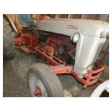 VIEW 2 CLOSEUP FORD TRACTOR