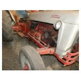 VIEW 4 FORD TRACTOR FRONTEND
