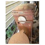 VIEW 3 CLOSEUP ERIE METER