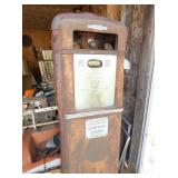 VIEW 2 CLOSEUP GILBARCO PUMP