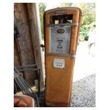 VIEW 3 SIDE 2 GAS PUMP