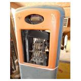 VIEW 2 CLOSEUP GULF PUMP