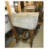 GAS POWER MAYTAG WRINGER WASHER