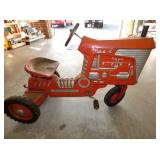 MAC 4 PEDAL TRACTOR