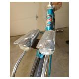 VIEW 4 DOUBLE HEADLIGHTS