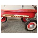 VIEW 2 CLOSEUP STREAMLINE WAGON