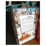 VIEW 2 CLOSEUP SIDE 2 MAPLE SYRUP 1G.