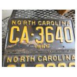 VIEW 2 CLOSEUP LIC. TAGS