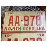 VIEW 2 CLOSEUP LIC. TAGS