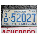 VIEW 2 CLOSEUP LIC. TAGS