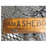 VIEW 2 CLOSEUP LIC. TAGS