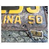 VIEW 2 CLOSEUP LIC. TAGS