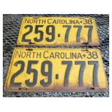 VIEW 2 CLOSEUP LIC. TAGS