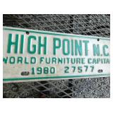 VIEW 2 CLOSEUP LIC. TAGS