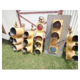 VIEW 2 VARIOUS STOPLIGHTS