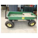 JOHN DEERE WAGON