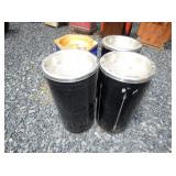 STORE SMOKER STATION CANS