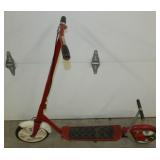 VIEW 4 SIDE 2 KICK N GO