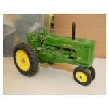 JOHN DEERE 70 TRACTOR