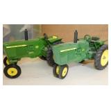 JOHN DEERE TOY TRACTORS