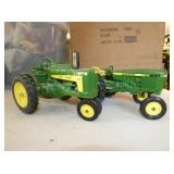 VIEW 3 SIDE 2 JD TRACTORS