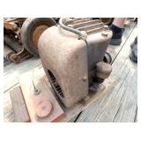 VIEW 3 BRIGGS & STRATTON MOWER