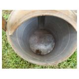 VIEW 4 CLEAN INSIDE GULF STATION CAN