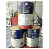 VIEW 2 BACKSIDE OIL CANS