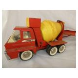 STRUCTO CONCRETE TRUCK