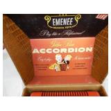 VIEW 3 GOLDEN PIANO ACCORDIAN