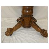 VIEW 2 CLOSEUP BASE W/ CLAW FEET