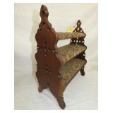 VICTORIAN SHOE STAND