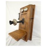 VIEW 3 CLOSEUP OTHERSIDE PHONE