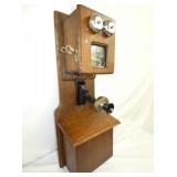 VIEW 2 CLOSEUP PHONE OAK