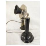 VIEW 2 CLOSEUP PHONE