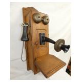 VIEW 2 CLOSEUP PHONE