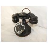 VIEW 2 CLOSEUP PHONE