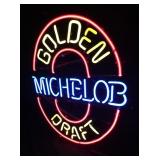 VIEW 2 CLOSEUP STORE NEON 20X25