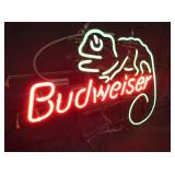 VIEW 2 CLOSEUP STORE NEON 25X19 3 COLOR