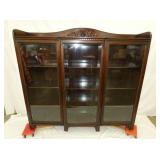 MAH. TRIPLE DOOR BOOKCASE