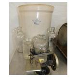 WHITE HOUSE, CHILDS SINGER, CROCKS