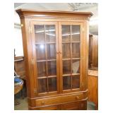 VIEW 2 CLOSEUP 16 PANES