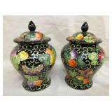 7IN ORIENTAL VASES W/ LIDS