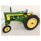 VIEW 2 CLOSEUP JD TOY TRACTOR