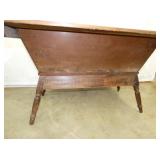 VIEW 3 PEGGED BAKERS TABLE