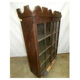 VIEW 2 CLOSEUP CUPBOARD TOP