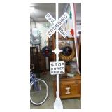 RR CROSSING SIGNAL SIGN