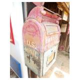 VIEW 3 SIDE CAST MAIL BOX